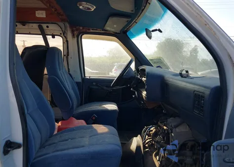 1995 Ford Econoline E250 Super Duty Van из США, поврежденный, VIN 1FDFS24H1SHB14914